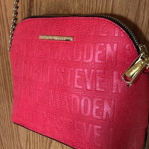 Hot pink Steve Madden crossbody purse